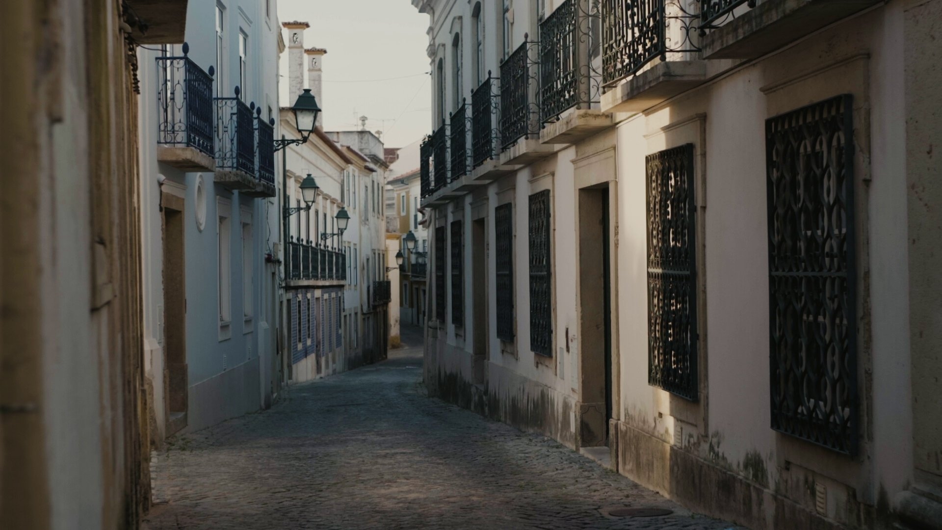 The Outsiders of Abrantes