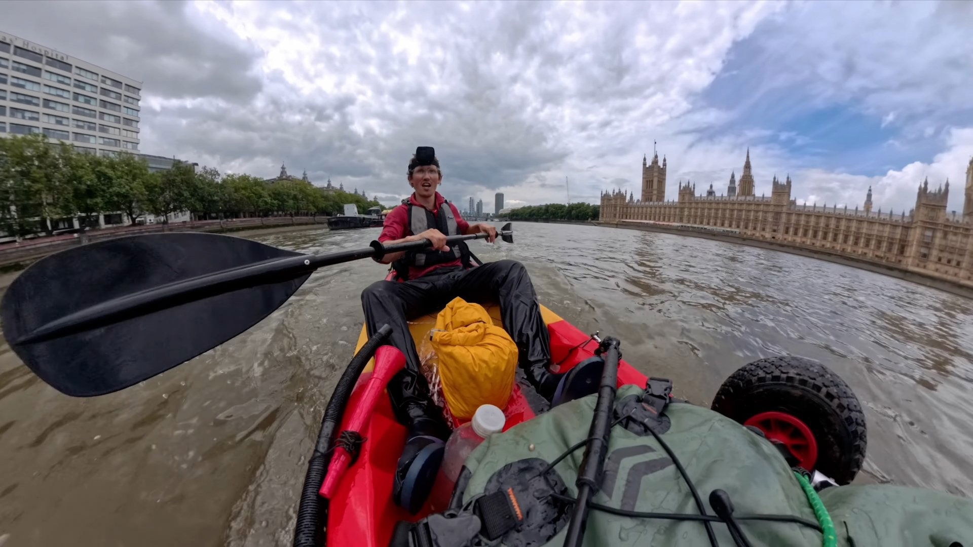 Source to Sea down the River Thames WITHOUT Leaving it - Part 7